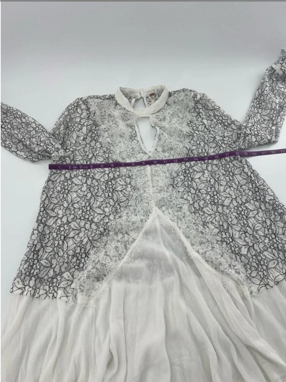 LIKE NEW Free People Tell Tale Cutout Lace Tunic